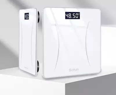 秋太り対策と健康管理に！話題の体重計＆スマートウォッチ