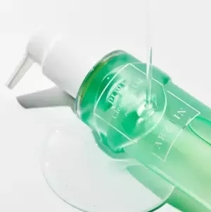 韓国美容皮膚科発「ARZTIN」がヴィーガン処方のクレンジングオイル発売