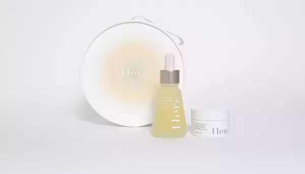 舟山久美子氏のスキンケアブランドが、ホリデー限定コフレを数量限定で発売