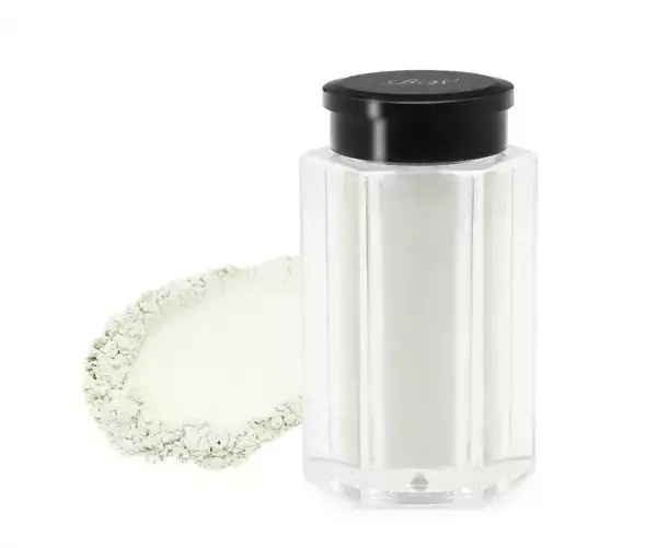 肌トラブルをカバーするグリーンのパウダーコントロールカラー、&amp;quot;レイチェルワイン&amp;quot;から登場！