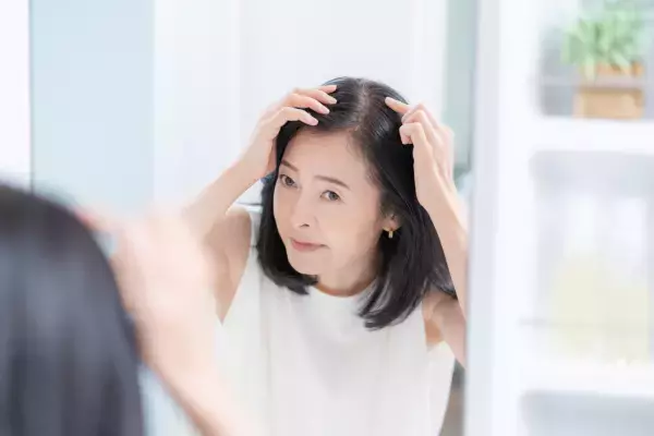 ふけやかゆみの原因・対処法・予防法を追加 「大正健康ナビ」