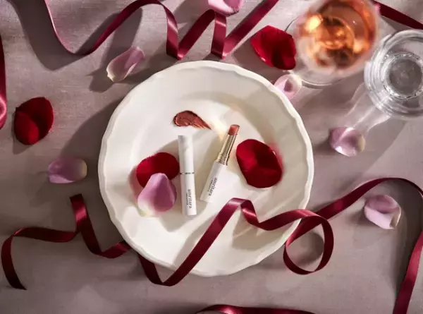 美しき薔薇の口紅！天然由来成分でつくられたルージュ誕生