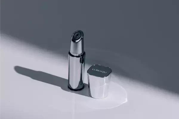 史上最小クラス！導入美顔器『ルリーク セラムブースター』が登場