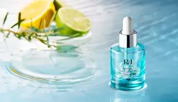 渾身の一滴！ローヤルゼリーから生まれた美容オイルに限定の香り登場