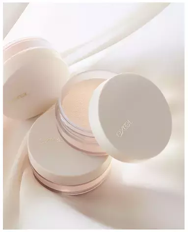 人気の限定アイテムが定番化決定「エクストラリッチ　セラムインパウダー」