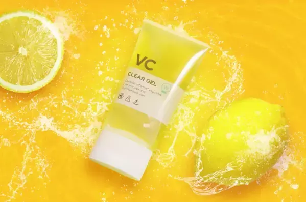 累計100万個突破！ホワイピュアシリーズ新商品『W・薬用VCクリアジェル』が登場