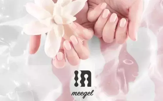 ダイヤモンドのようなクリアな輝き！高品質でありながらリーズナブルなトップジェル登場