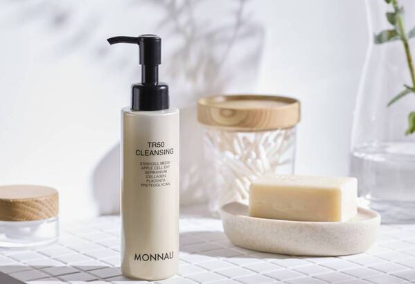 プロ専売から一般向けに！高機能スキンケア「MONNALI クレンジング」を発売