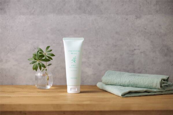 自然の恵みでハリ肌へ！マッサージ用ジェルクリーム『自然な、めぐりジェル。』が登場