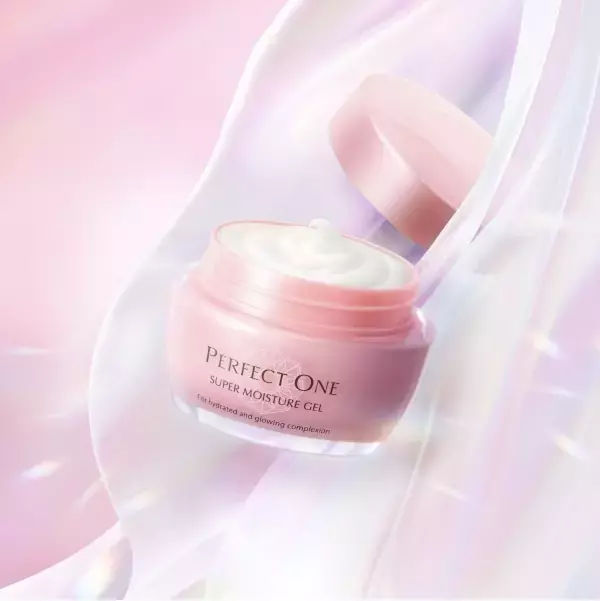 「パーフェクトワン 薬用スーパーモイスチャージェル」が進化して新登場！日本初のオールインワンジェルに