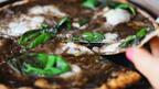 吉祥寺のビア・ビストロ「クラフト&ロマンス」で50種の中から食べるべきお料理は？