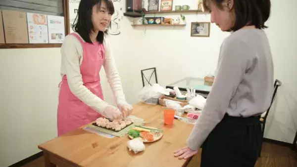 パーティーや食卓が華やかに。簡単レシピの「デコ巻き寿司」