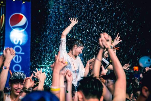 日本初上陸！ “世界で最もずぶ濡れになる音楽フェス”が開催