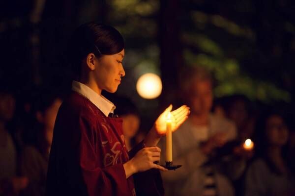 ランタン灯る幻想的な森「軽井沢高原教会 サマーキャンドルナイト2019」