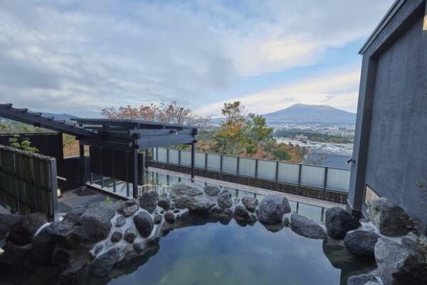 お買い物の後に富士山と温泉を楽しめる御殿場のリゾートホテル「HOTEL CLAD」