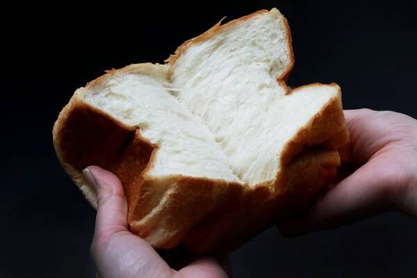 ハートブレッドアンティークが「超ぞっこん食パン」を発売