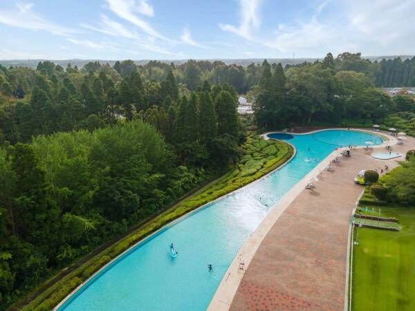 千葉の体験型リゾート施設「リソルの森」天然温泉付きグランピングエリアにてリゾートプールオープン！
