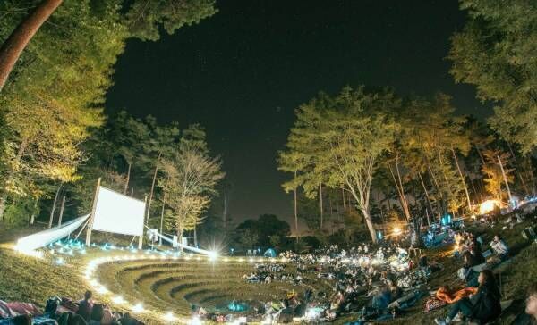 オールナイト野外映画イベント「夜空と交差する森の映画祭2023」開催！