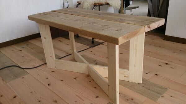 ローテーブルをDIYしてみよう！簡単な作り方から天板や脚のアイデアまで幅広くご紹介