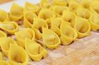 生パスタ生地から作るトルテリーニのレシピ。ぷりぷり食感のイタリア版の水餃子！
