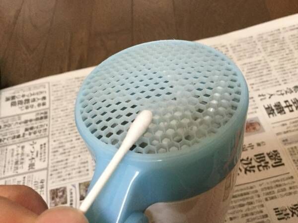 発火の原因にも……気になるドライヤーのほこりを掃除してみた