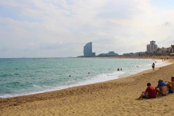 【最終回・ねこのふらり一人旅 #22】地中海バルセロネータでリゾート気分を満喫