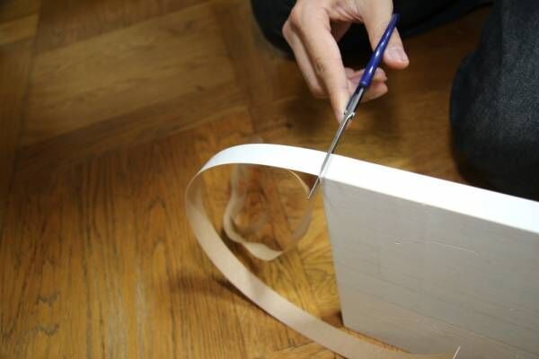 DIYの仕上げに便利！　木口テープを使って木材の断面を飾ってみよう！