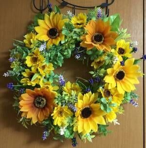 8月7日は「花の日」♡ひまわりやハイビスカスなど夏を彩るお花フォトまとめ