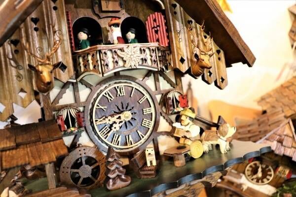 自慢したくなるお部屋に！鳩時計の専門店〔森の時計〕でとっておきの一台を見つけよう