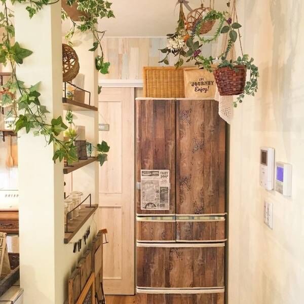 【DIY】冷蔵庫をリメイクして生活感のないオシャレなキッチンに♪　簡単おすすめアイデアをご紹介