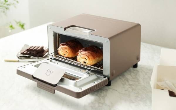 【BALMUDA】新色トースターは大人の風格漂う上品”ショコラ”