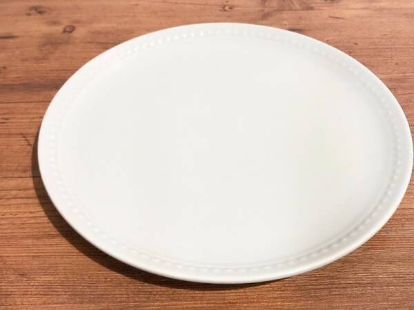 【ダイソー】SNSでも大人気♪100円には見えない北欧風の丸皿がかわいすぎる！