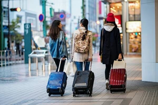 【新宿駅周辺】ロッカー難民になりたくない人へ！手荷物預かりサービスの場所をご紹介♪
