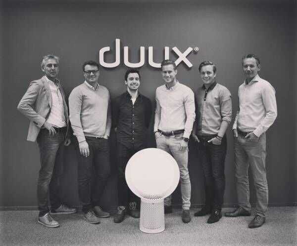 「duux（デュクス）」より、26段階の風量調節ができるリビング扇とミストハンディファンを発売