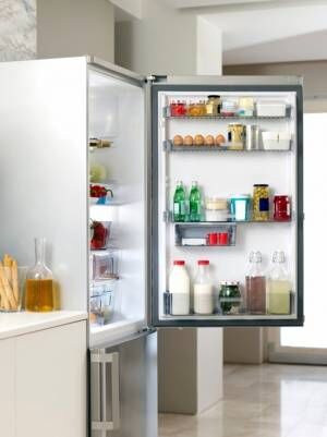 【かんたん】冷蔵庫がきれいに♡収納のコツとアイデアをご紹介！