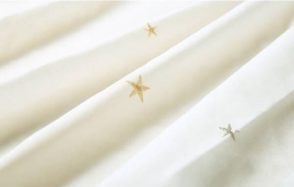 ステイホームを楽しむ！キラキラの星刺繍に心ときめくオリジナルレースカーテン「エトワール」を販売