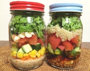 パーティでも大活躍！ NYで話題の“メイソンジャーサラダ”を作ってみよう