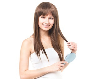 なんだか薄くなってきた…と思ったら、今すぐ始めるべき正しい頭皮&ヘアケアのポイント3つ