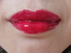 12時間メイク直し不要！ 色落ちしない話題の韓国リップ「ティント」