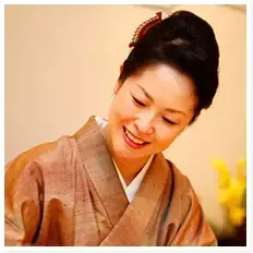 酒ジャーナリスト・葉石かおりさんに聞く！ 海外でも注目の「サケ エキスパート」資格＆”即行動”のコツ