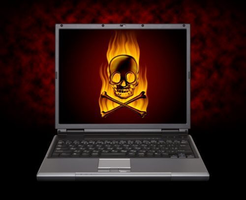 損保ジャパンが「ネット炎上保険」を国内初スタート！本当に役立つのか弁護士が解説