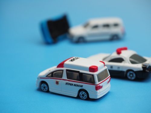 「暇だったから」「宿を探してほしい」緊急性のない110番が162万件も…罰則はないの？