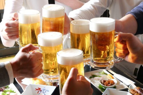 楽しいはずの飲み会が一転…飲酒を強要した人はどんな罪に問われる？