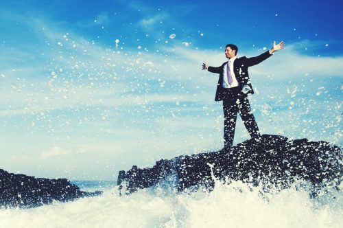 「脱サラしてFC店を立ち上げたい」どんなメリットやデメリットが？