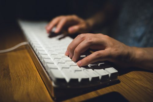 ネットへの住所書き込みは違法ではない？その理由とは