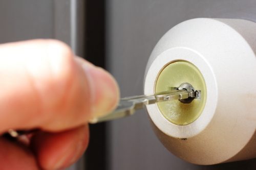 開錠業者による詐欺が増加…被害に遭わないためには？