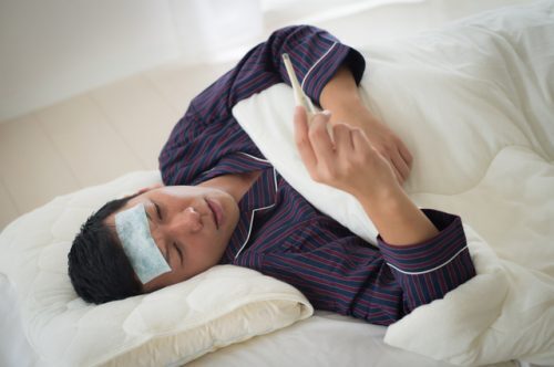 当日欠勤を繰り返す社員…同僚がクビを促すことはできる？