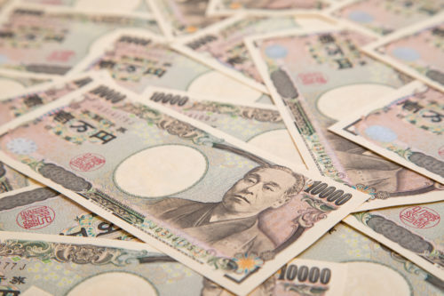 自分の財布にいつの間にか偽札が…気づかず使っても犯罪になる？