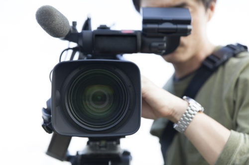 西日本豪雨や大阪地震で批判を浴びた被災者の実名報道　違法ではないのか弁護士が解説