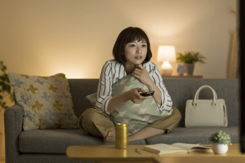 見解が分かれる放送法64条の「契約」規定…弁護士はどう見る？　